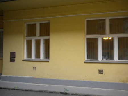 A két szoba ablaka